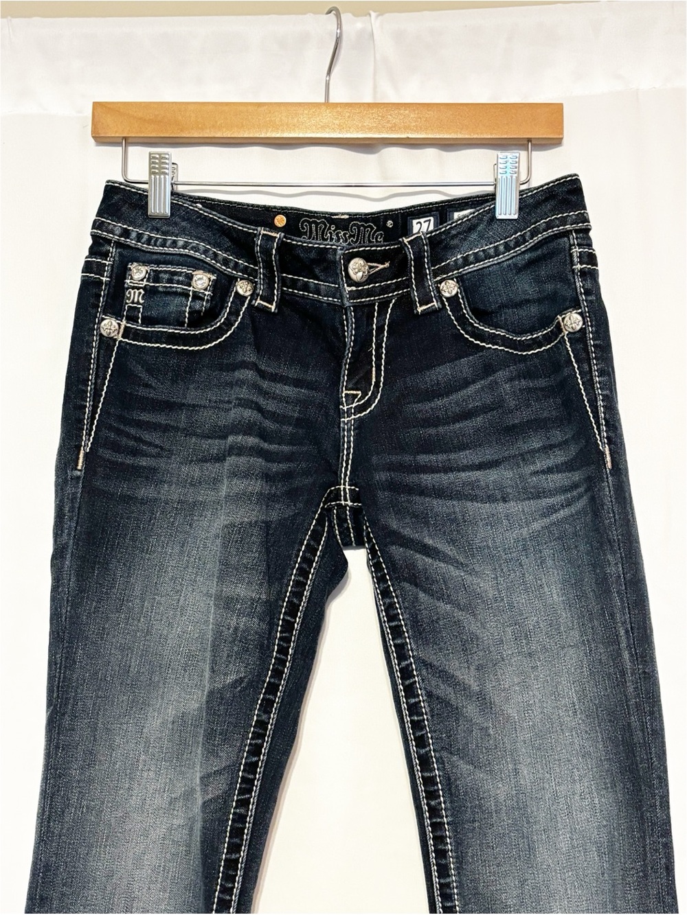 Miss Me Signature Straight Jeans Rhinestones Crosses Flap Pockets Low Rise 27 - Picture 3 of 11